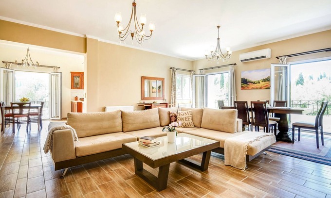 Corfu Town Apartment | Villa in Kerkira near Corfu Beaches