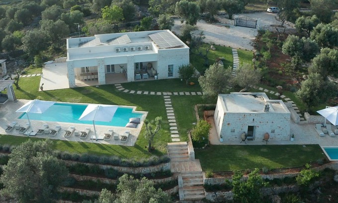Ostuni Villa | Villa in Ostuni with 5 bedrooms sleeps 14