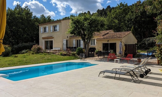 Greoux-les-Bains House | Villa in Provence with swimming pool