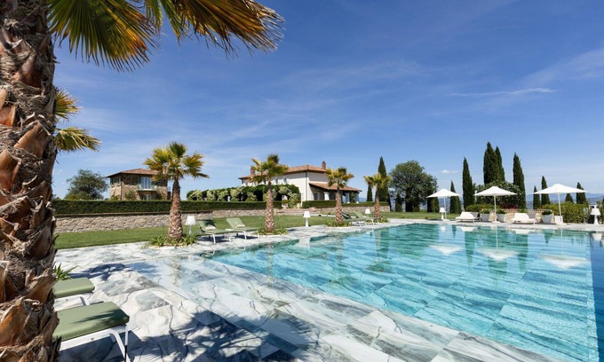 San Venanzo Villa | Villa in San Venanzo with 6 bedrooms sleeps 12