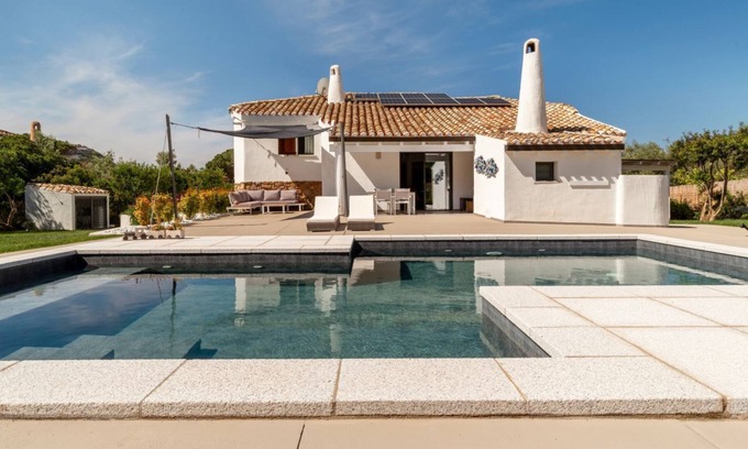 Torre delle Stelle Villa | VILLA JUA - Charm and Relaxation in the heart of Torre delle Stelle