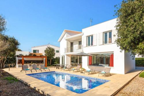 Sa Torre del Ram Villa | Villa Julianne by Villa Plus