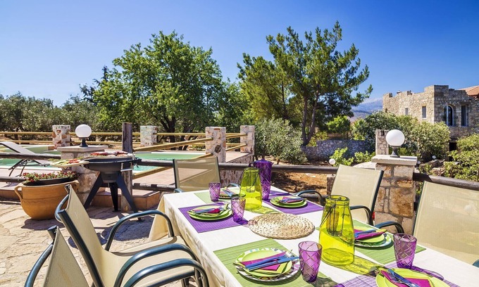 Chania Villa | Villa Kastro - Ágios Matthaíos ,Crete