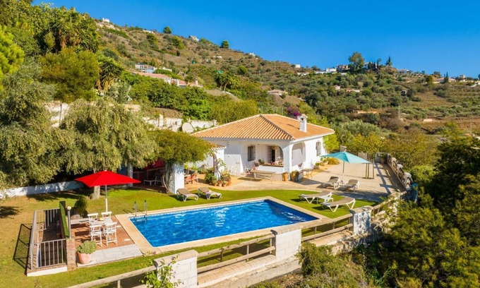 Torrox Villa | Villa La Higuera - Three Bedroom Villa, Sleeps 6