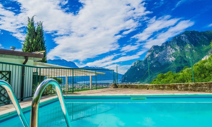Arco Villa | Villa la Vista