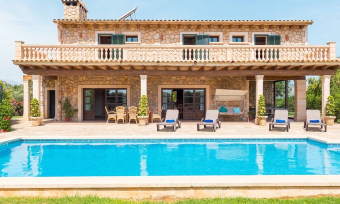 Sa Pobla Villa | Villa Lagoon. Lovely stone built Mallorcan finca with private pool.