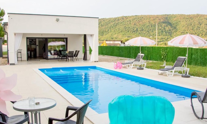 Bihac Villa | Villa Lea