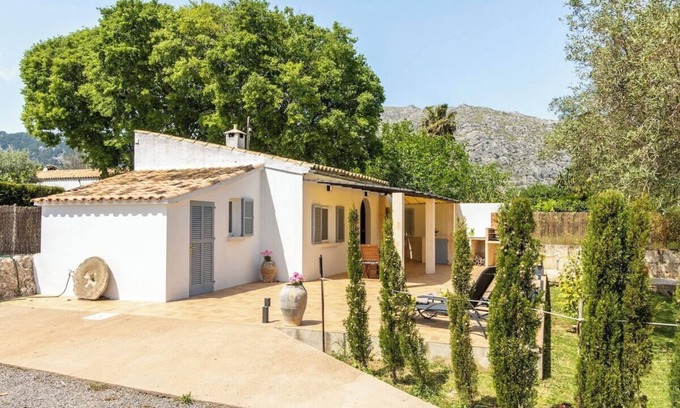 Pollensa Villa | Villa Les oliveres petit By home villas 360