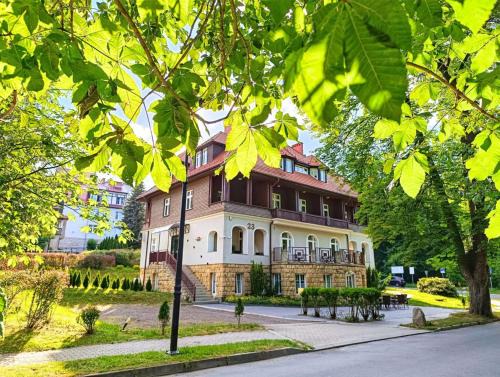 Polanica-Zdroj Bed & Breakfast | Villa Lessing