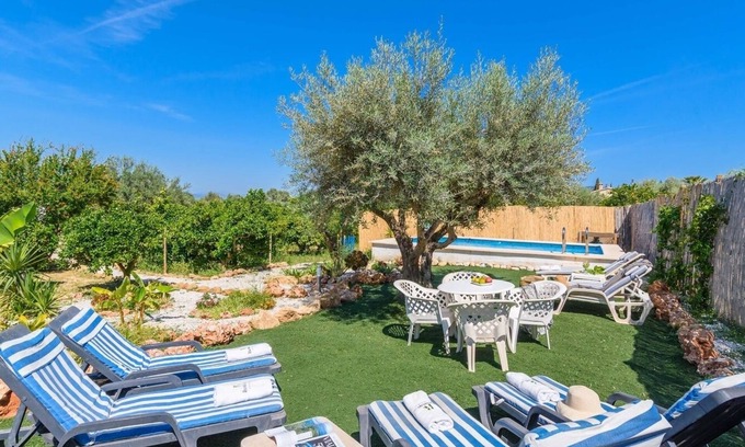 Alhaurin de la Torre Villa | Villa Los Arcos Alhaurín de la Torre by Ruralidays
