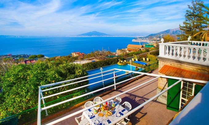 Priora Villa | Villa Luisa Play & Pool
