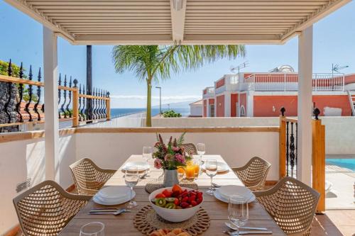 Santiago del Teide Villa | Villa Luna With Heated Pool