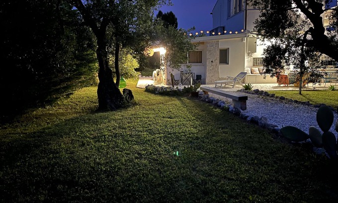 Trani Villa | Villa Méditerranée with parking space