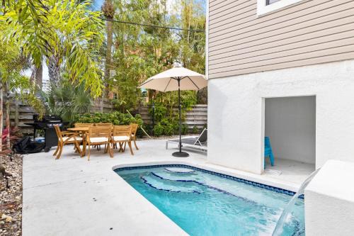 Siesta Key Village House | Villa Margarita - 314L