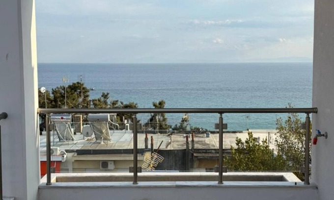 Kallikratia Apartment | Villa Maria Lux Apartments by BookVillaEU