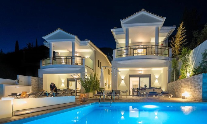 Perigiali Villa | VILLA MARIA PF EE