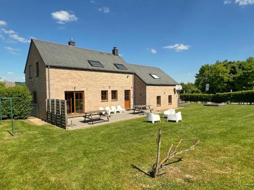 Bohon Villa | Villa Marie-Francinne