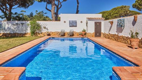 Los Gallos-Cerromolino Villa | Villa Maymonis Chiclana de la Frontera by Ruralidays