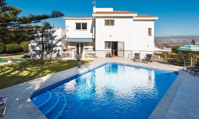 Alhaurin de la Torre Villa | Villa Mediterranea with Private Pool, Andalusian style home