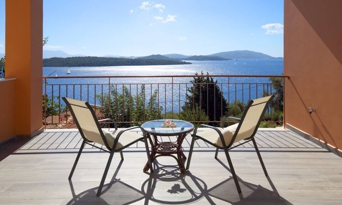 Perigiali Villa | Villa Melias, brand new luxury villa with amazing view-400m from the beach!