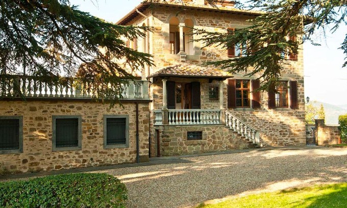 Gambassi Terme Villa | Villa Montoro-4 km. from Greve in Chianti, and 25 km. from Florence
