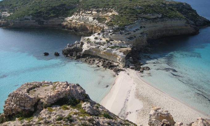 Lampedusa Villa | Villa of the Masks in Cala Creta