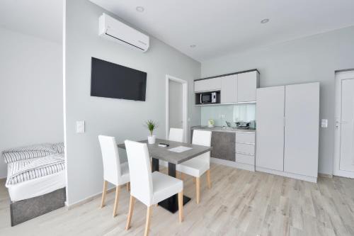 Siofok Aranypart Apartment | Villa Oliver 2 Siófok