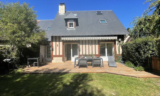 Tourgeville Villa | Villa on Deauville, near beach, area of ​clairefontaine (swimming pool and tennis)