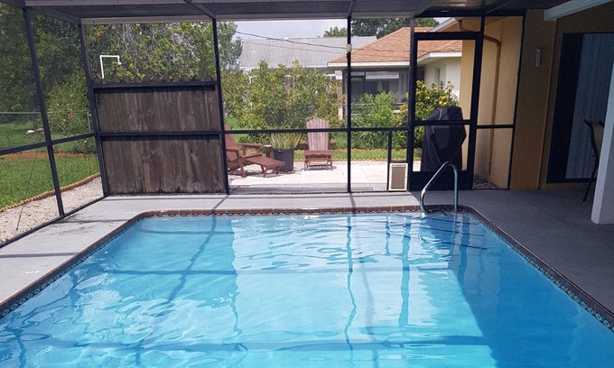 Fort Myers Villa | *** Villa Orange Flower *** modern furnishings * heated pool * south orientation *