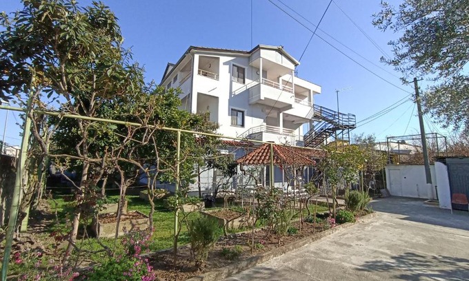 Durres House | Villa Osmani