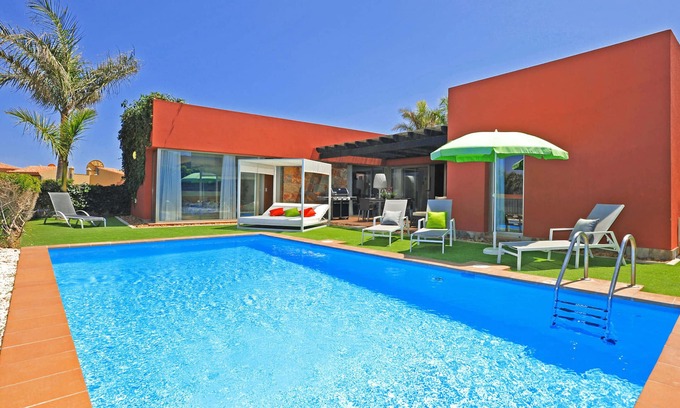 Salobre Ski Chalet | Villa Par 4/6