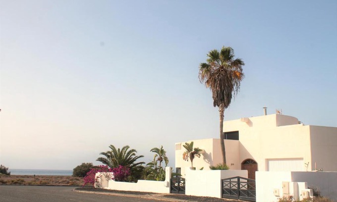 Giniginamar Villa | Villa Paradise Beach