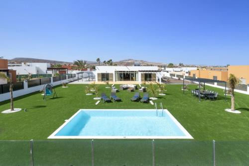 Costa de Antigua Villa | Villa Pause by Villa Plus