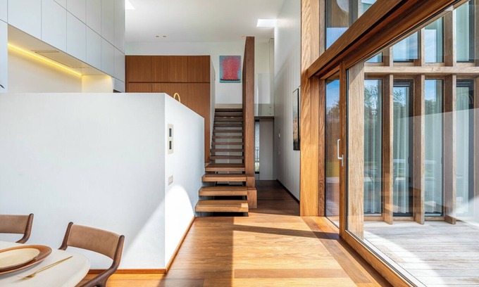 Witte Burg Villa | Villa Picasso - Lux Living