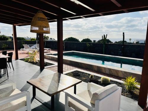 Puerto Calero Villa | Villa Pol Lanzarote