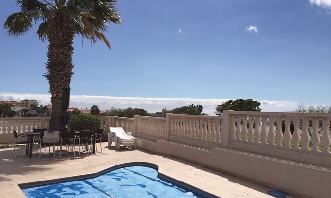 San Miguel de Abona Villa | Villa, pool, 8 persons overlooking the golf course and the Amarilla wifi sea