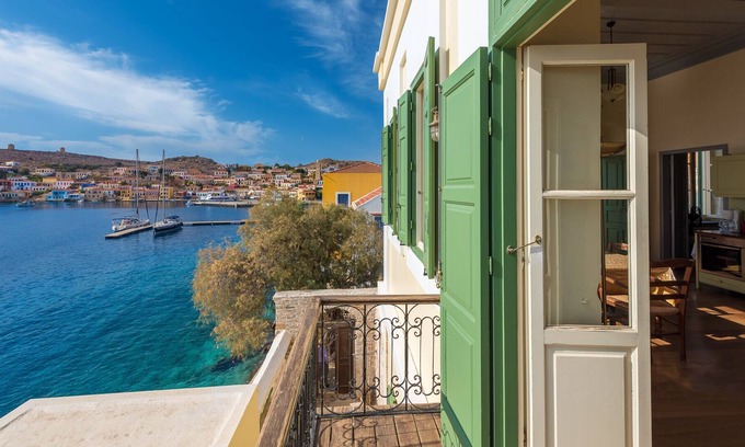 Rhodes Apartment | Villa Praxithea Upper Floor - Halki Waterfront