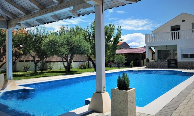 Bisce Polje Villa | Villa Residence