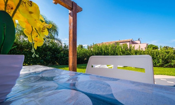 Lascari Villa | Villa Ricky, near the beach in full relaxation