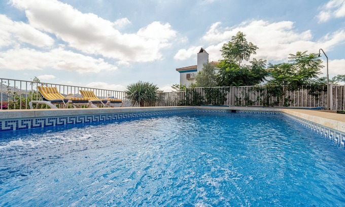 Vinuela Villa | Villa "Rosana Lake Viñuela" with Mountain View, Pool, Wi-Fi & Garden