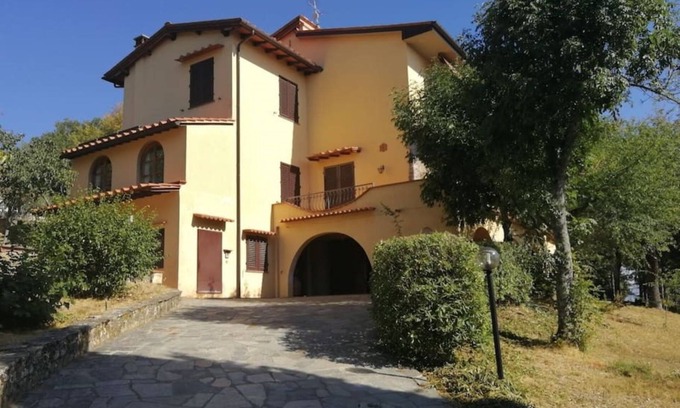 Rignano sull'Arno House | Villa Rosanna - hills and woods close to Florence