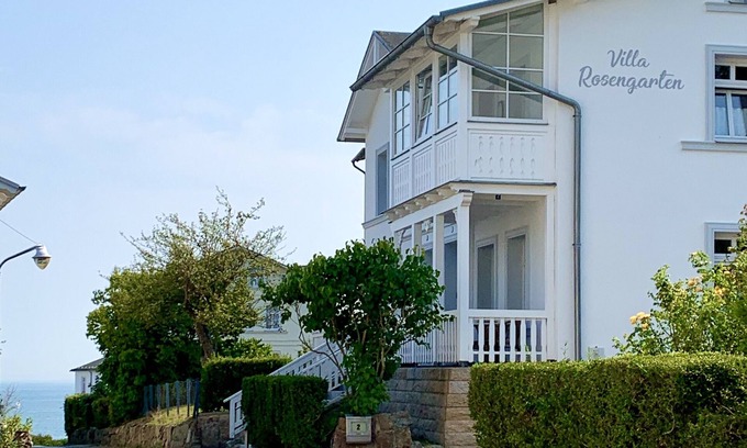Sassnitz Apartment | Villa Rosengarten - Holiday apartment "Terra" in the old town of Sassnitz