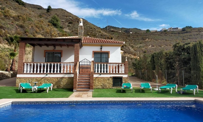 Nerja House | Villa Rural Rio de la Miel Nerja Sun
