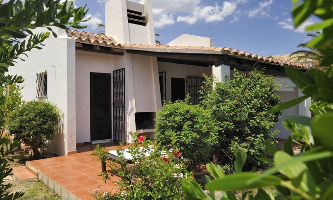 Costa Rei Villa | Villa 'Salvi' with Private Terrace, Wi-Fi and Air Conditioning