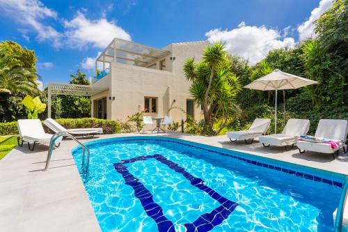 Maroulas Villa | Villa Sevos