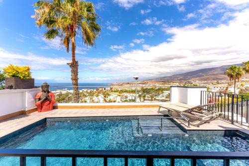 San Eugenio Villa | Villa Smart