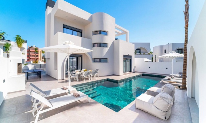 Ialyssos Villa | Villa Solaris Evelia by Villa Plus