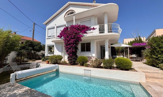 Beziers Villa | Villa Solea, Pool and Mediterranean