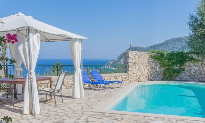 Agios Nikitas Villa | Villa Spiaggia Dorata - Agios Nikitas