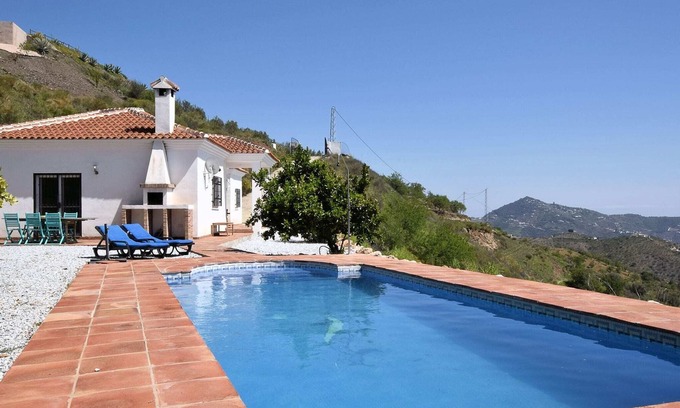 Arenas Villa | Villa Stay with Sea Views